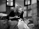 Mr and Mrs Smith (1941)Carole Lombard and knife
